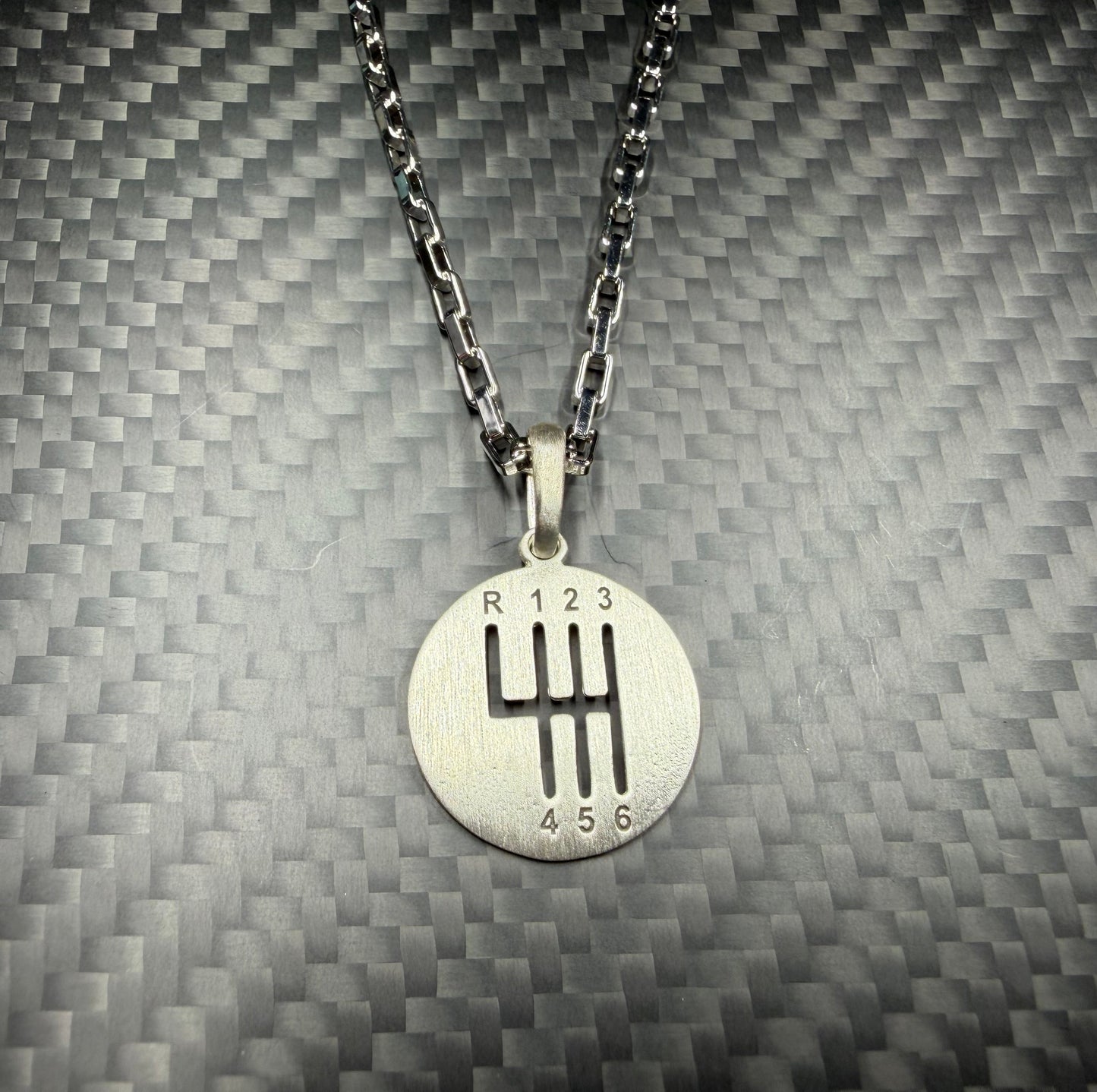 Pendentif Boîte Vitesse