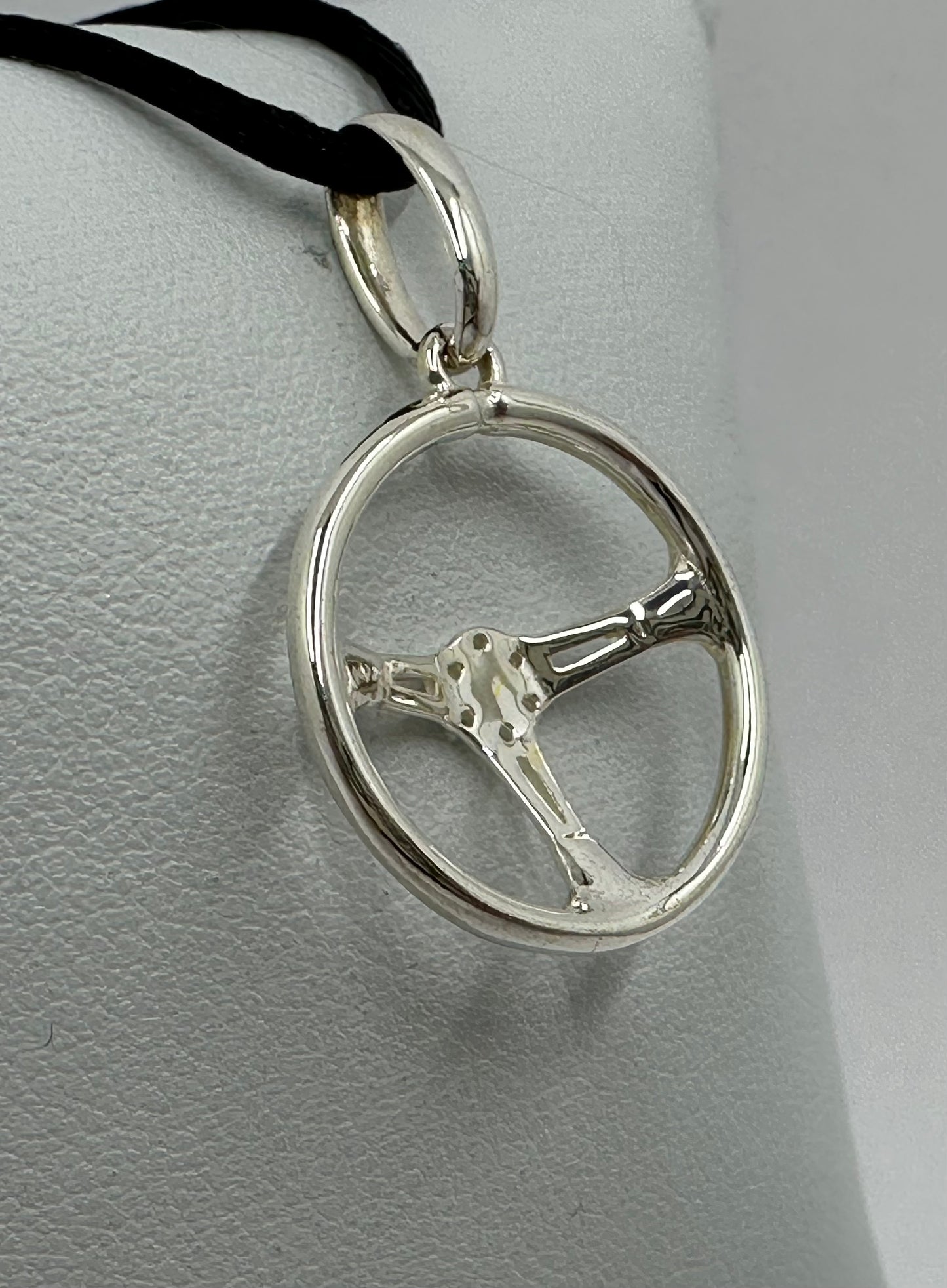 pendentif volant Drift